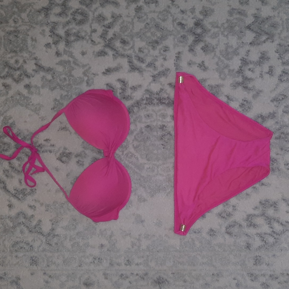 Victoria's secret pink bikini 34D